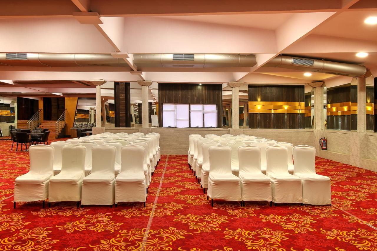 Hotel Mumbai House Juhu, Santacruz West, Mumbai Exterior photo